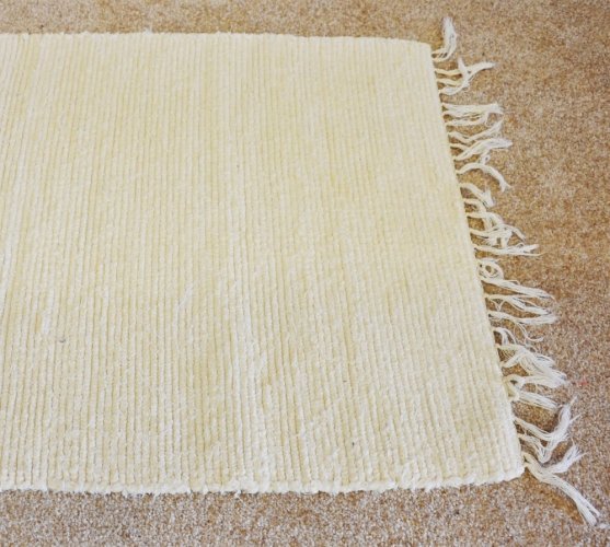 Ručně tkaný koberec 70 x 120 cm